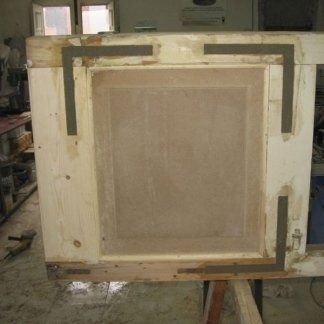 lavorazione di un infisso in legno