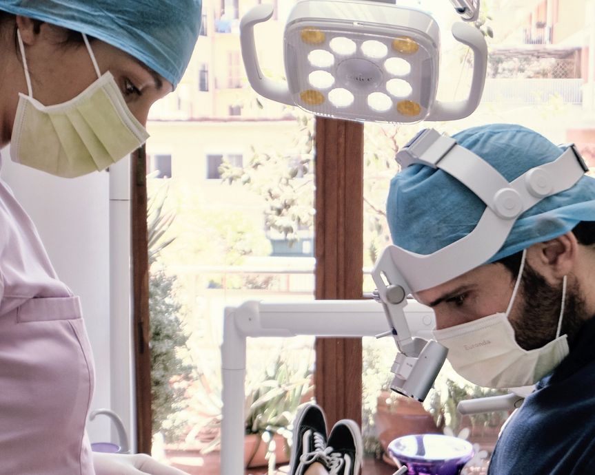 scelta di impianti e protesi dentali