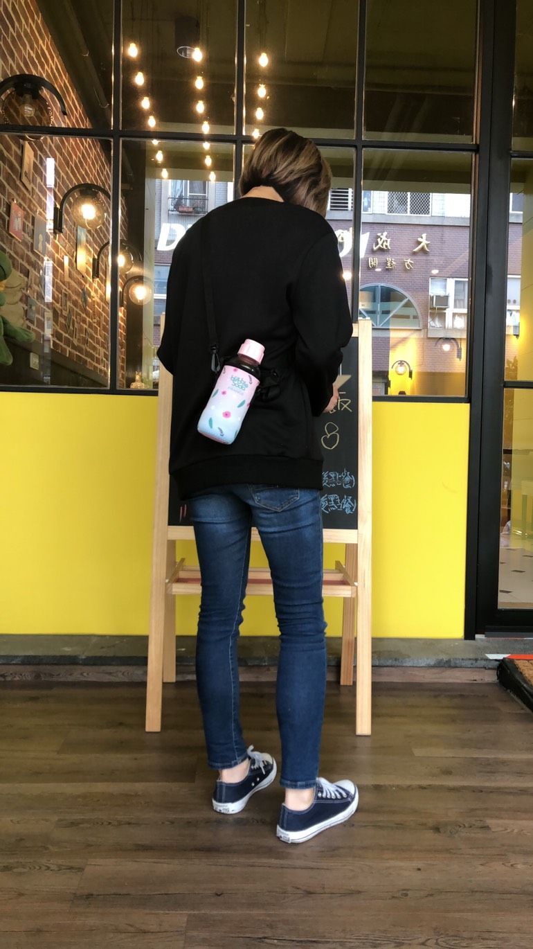 0.5L專用水瓶黑白色兩入組(含保冷袋)