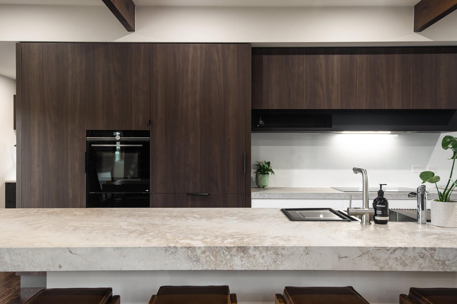 Modern Kitchen by New Home builders | Ryan Brothers Building Ballarat