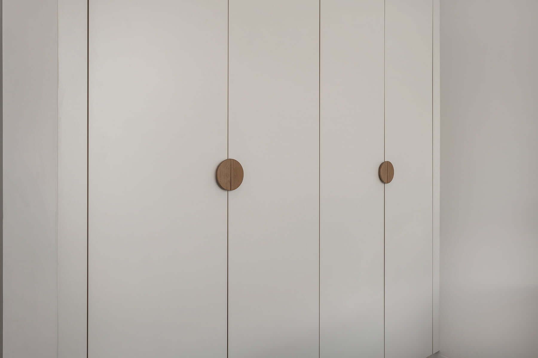 Stylish Wardrobes in New Home from Ryan Brothers Building Ocean Grove