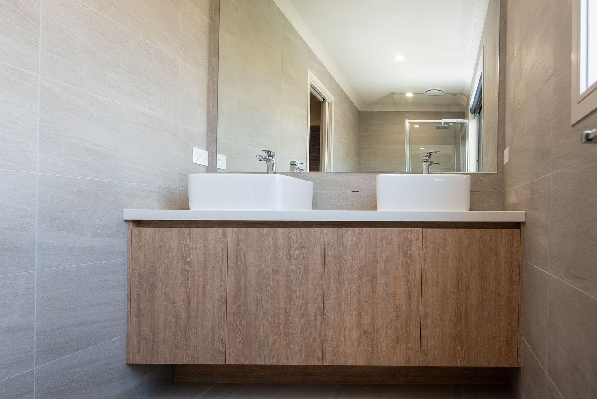 Bathroom in New Home built by Ryan Brothers Building St Leonards
