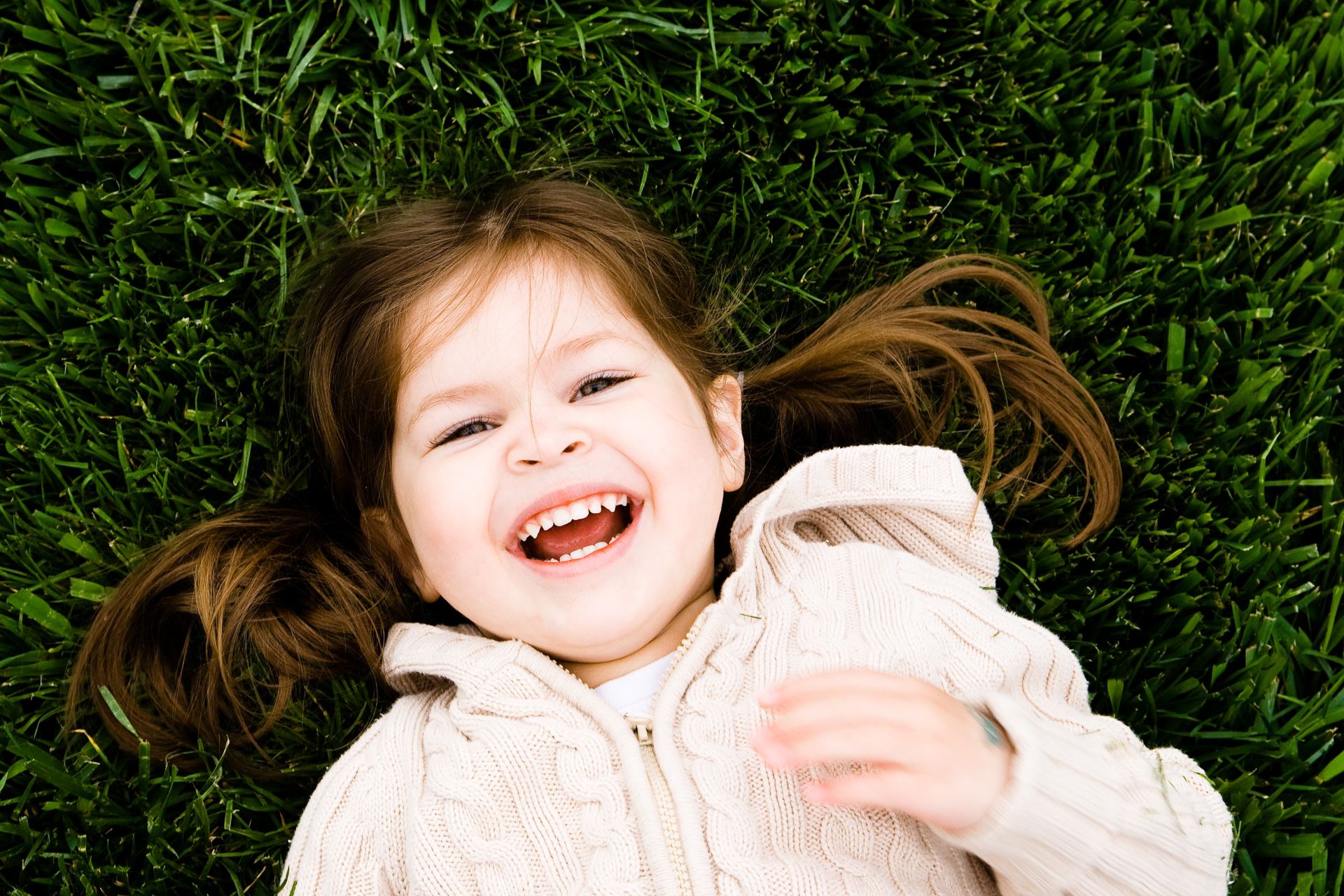 Image of young girl smiling - Foster License & Support