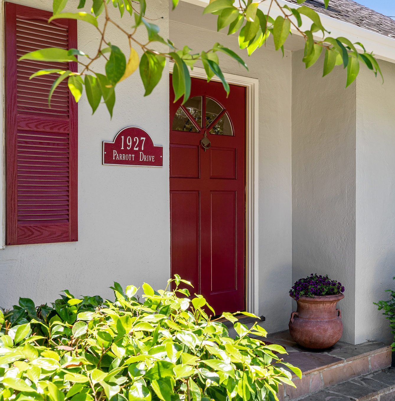 A red door with the year 1937 on it