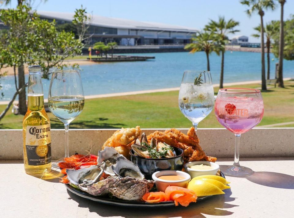 Eat and drink Darwin Waterfront Precinct
