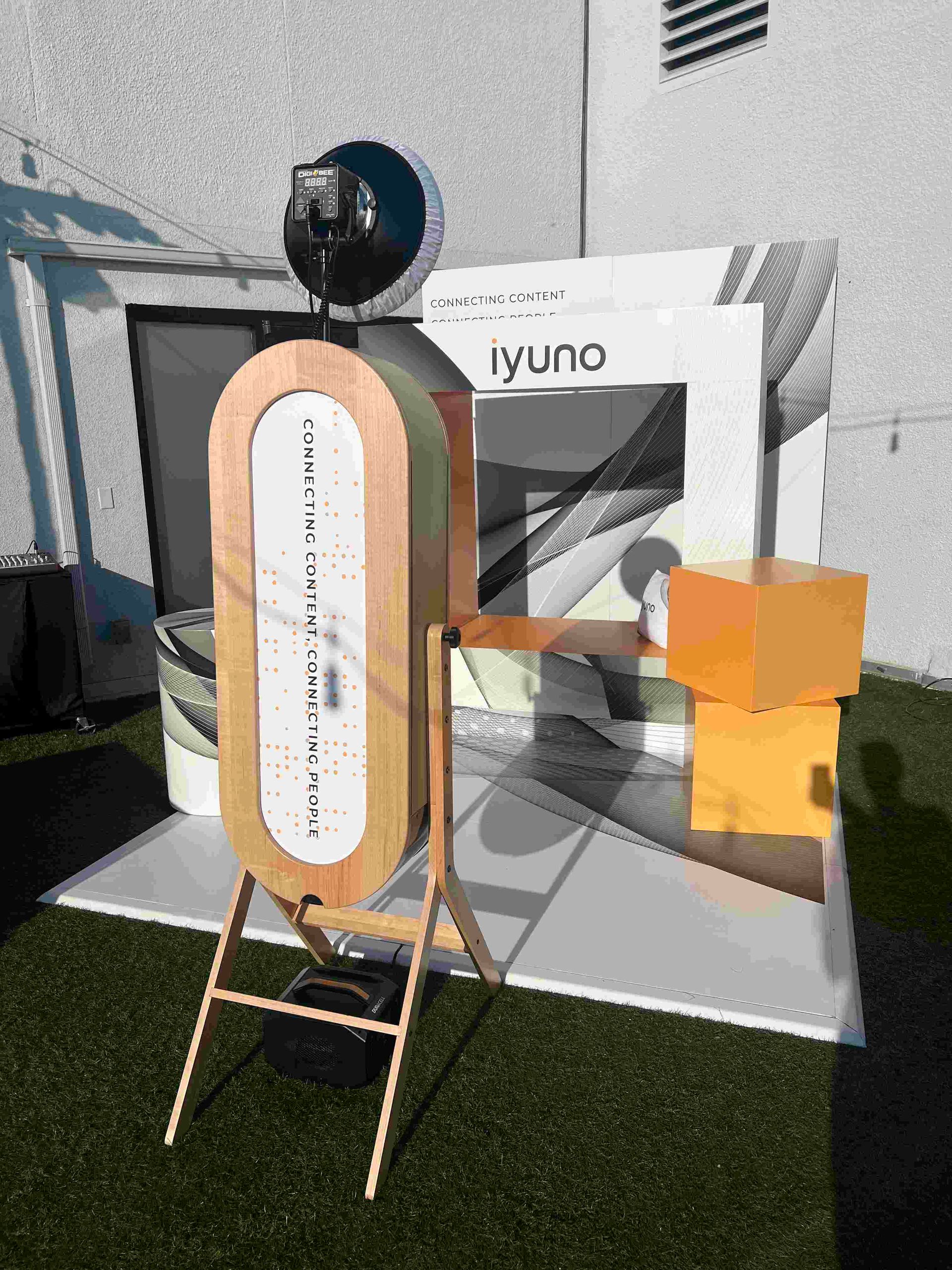 Vintage Booth in the Wild