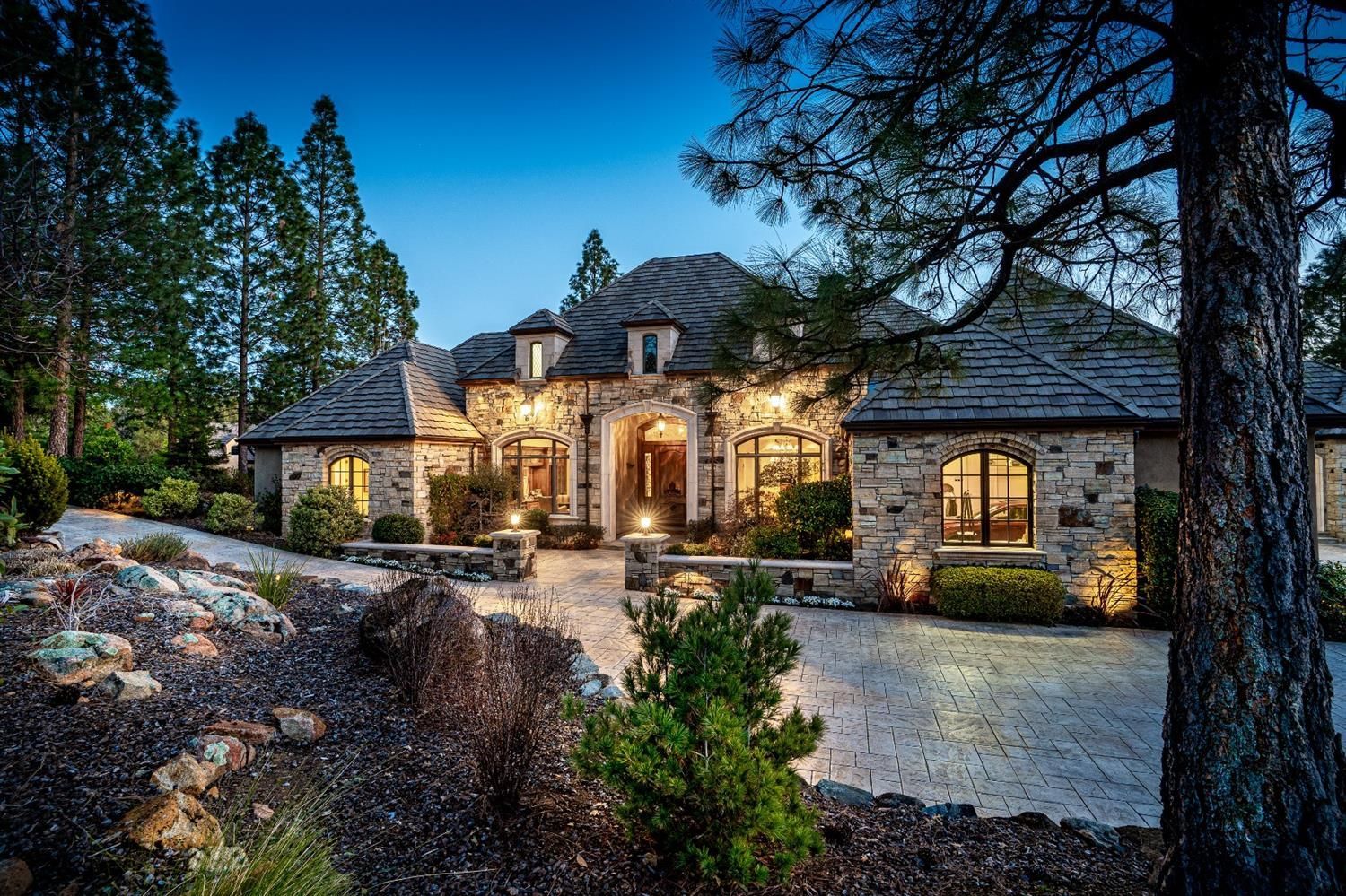 McCright and Lauermann | GUIDE Real Estate