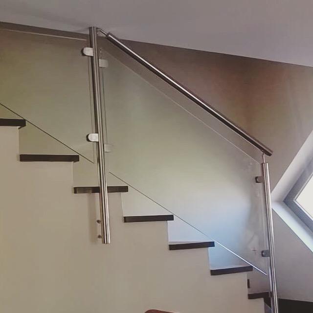 Scale e ringhiere nuove