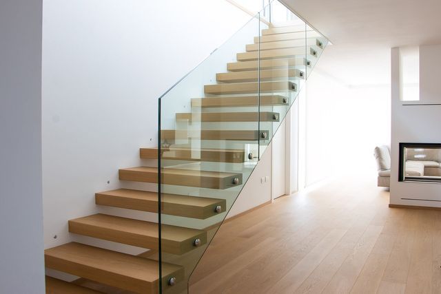 Scale e ringhiere nuove