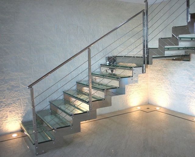 Scale e ringhiere nuove