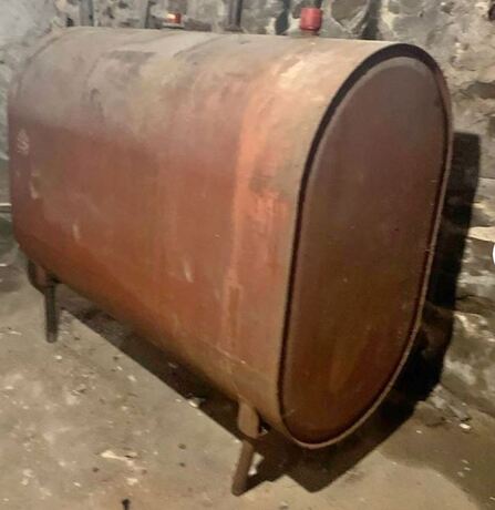 hold oil tank in the warehouse