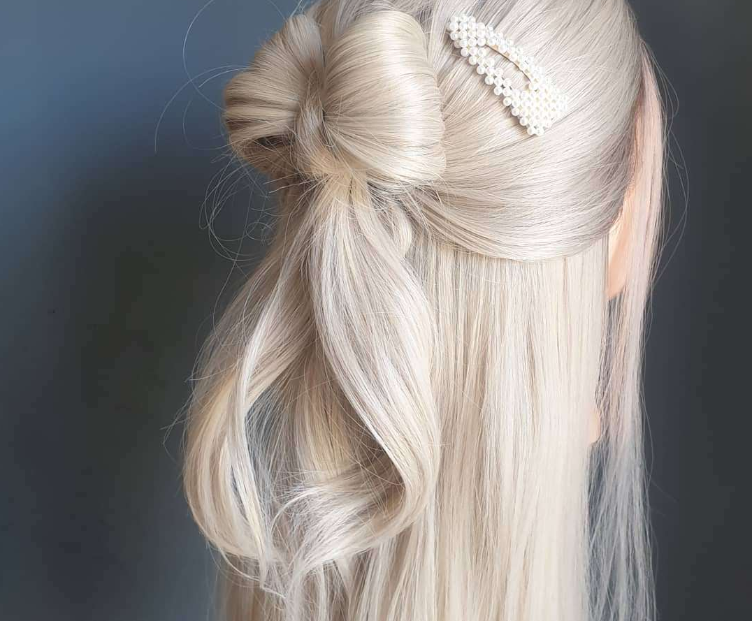 10 wedding hairstyles perfect for your bridesmaids