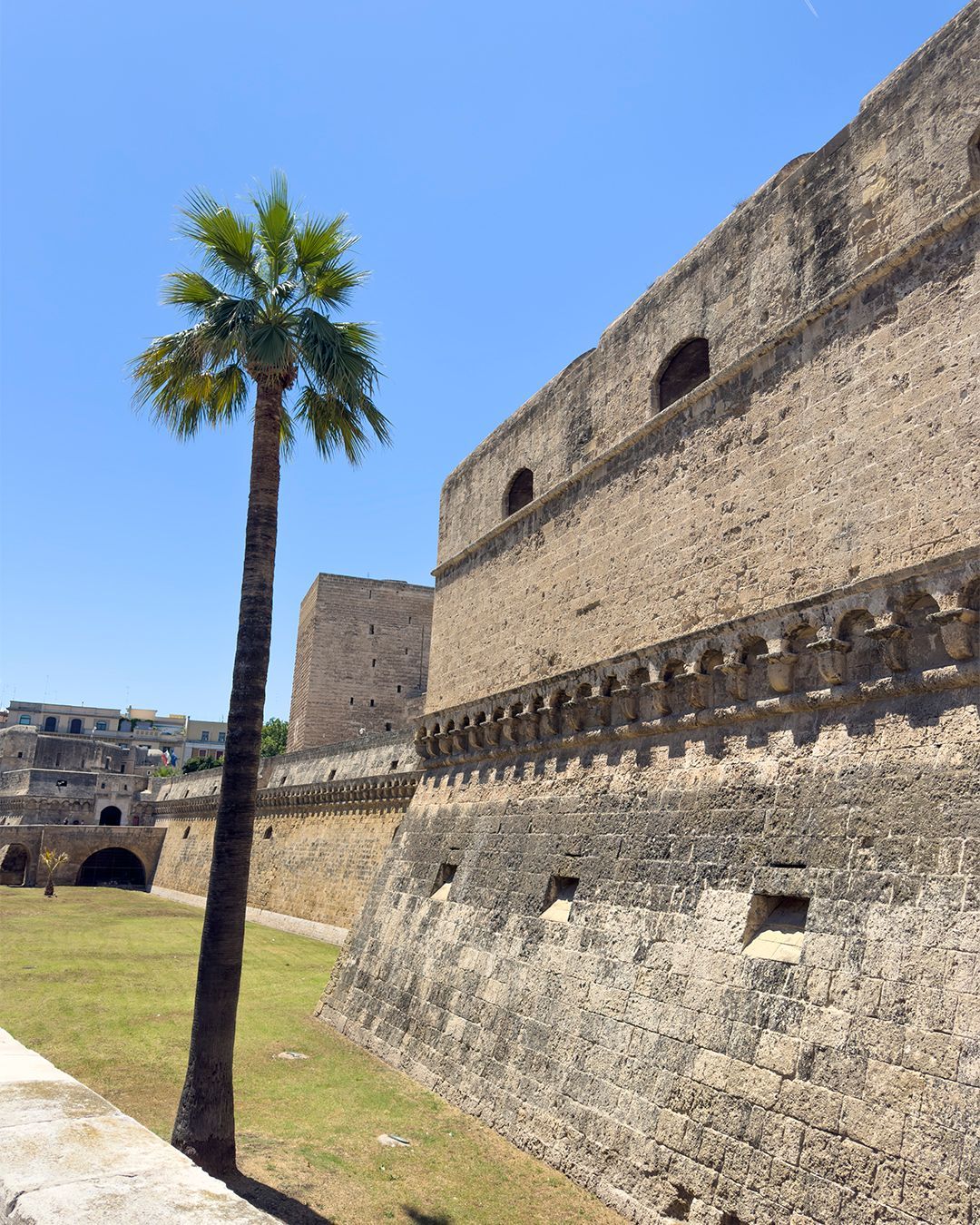 Cosa vedere a Bari vecchia castello