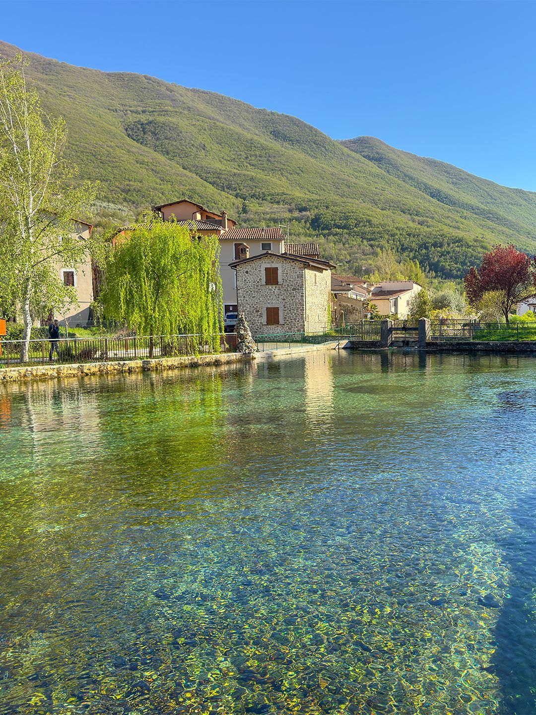 Consigli pratici per visitare il lago di Canetra