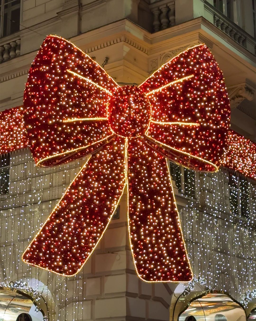 Itinerario a Vienna: dove si trova il fiocco rosso