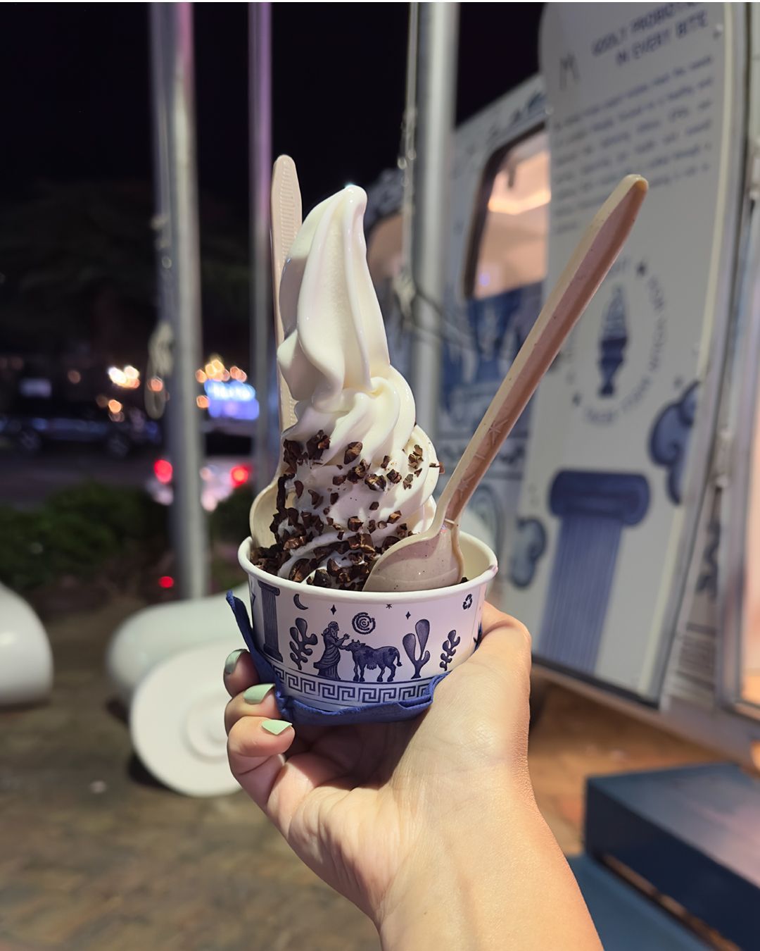 Frozen yogurt ad Aruba
