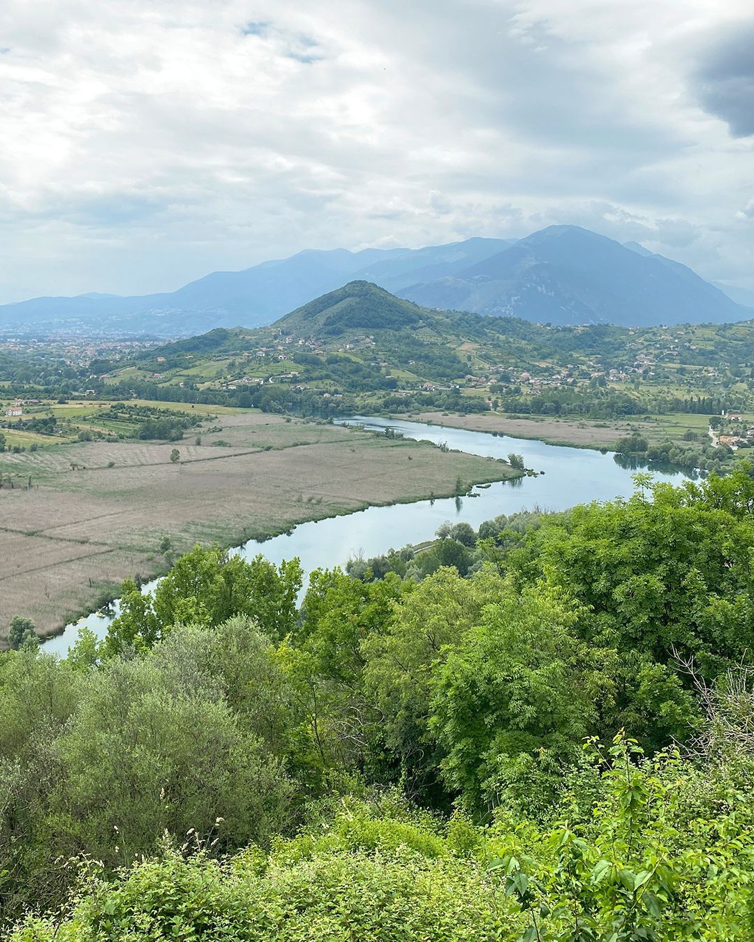 Isola galleggiante lago di Posta Fibreno