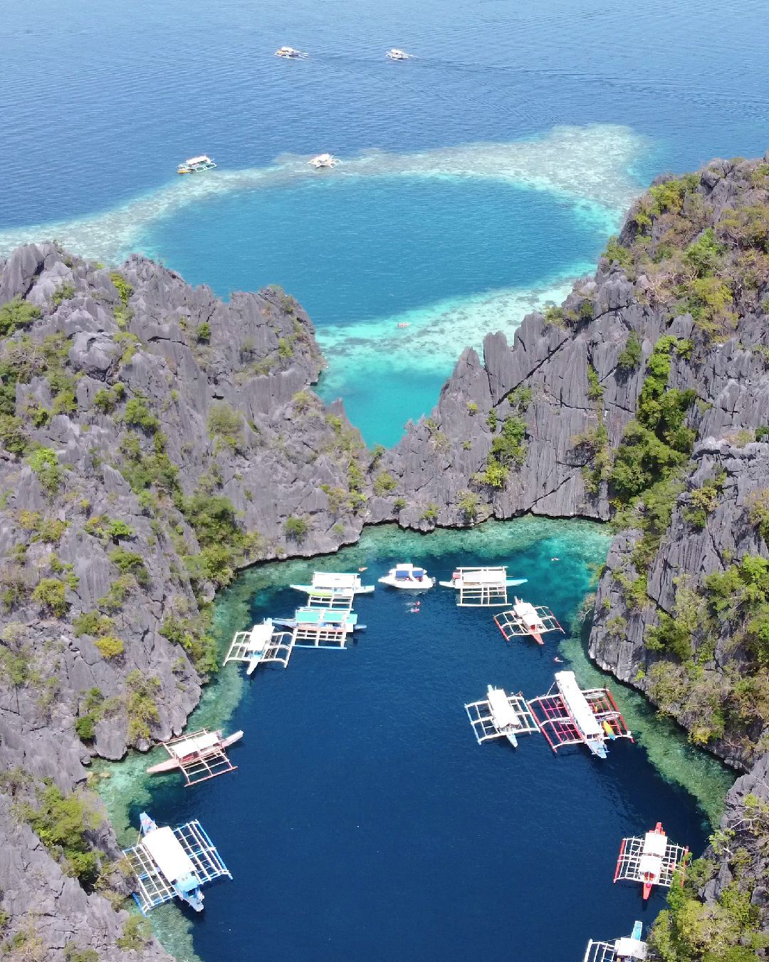 Twin Lagoon Coron