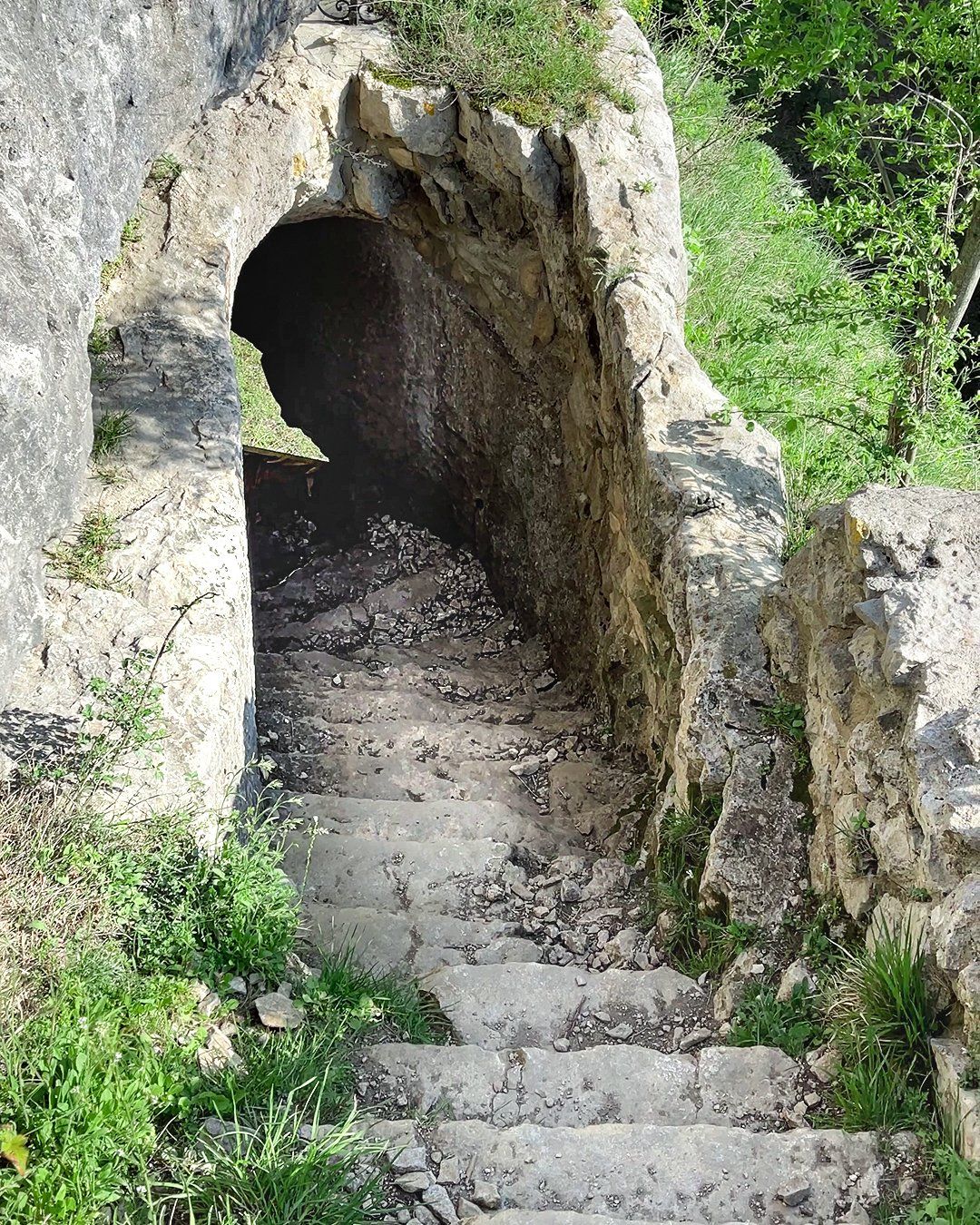 Visitare l'Eremo di San Bartolomeo in Legio