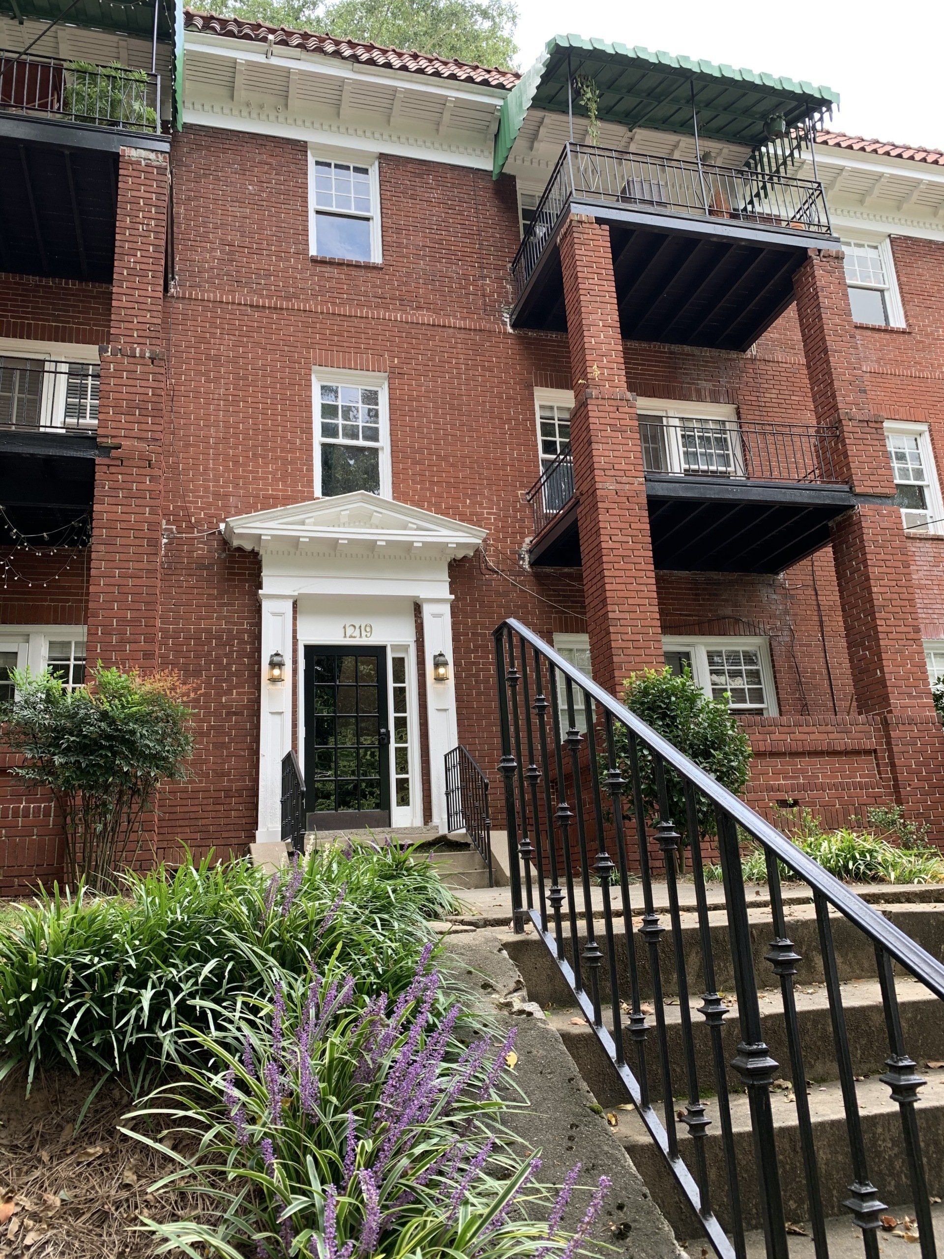 1215 & 1219 VIRGINIA AVENUE NE