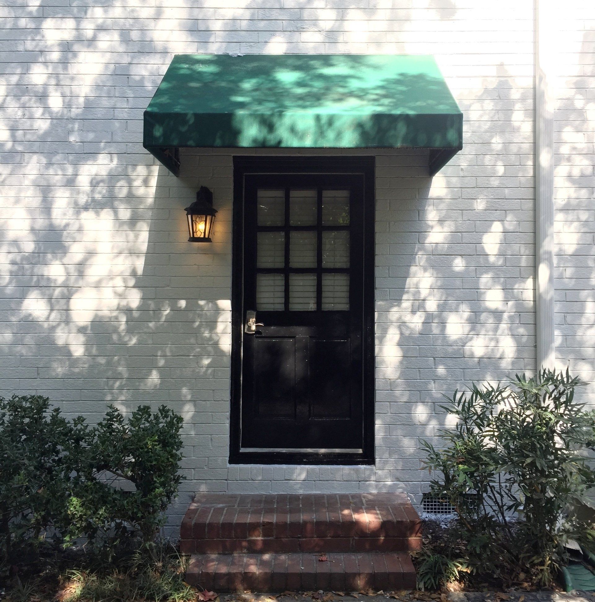 833 PONCE DE LEON PLACE