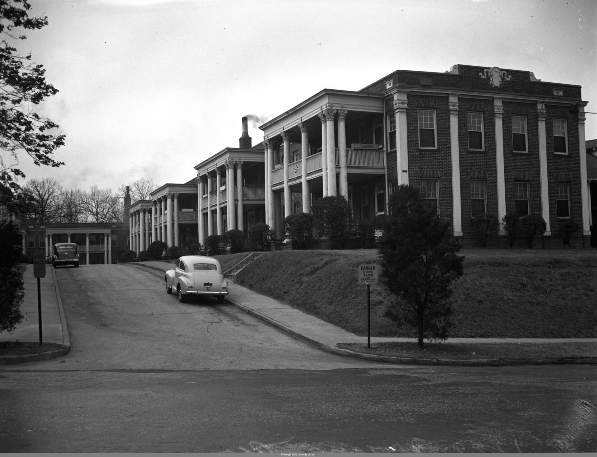 VIRGINIA COURT APARTMENTS