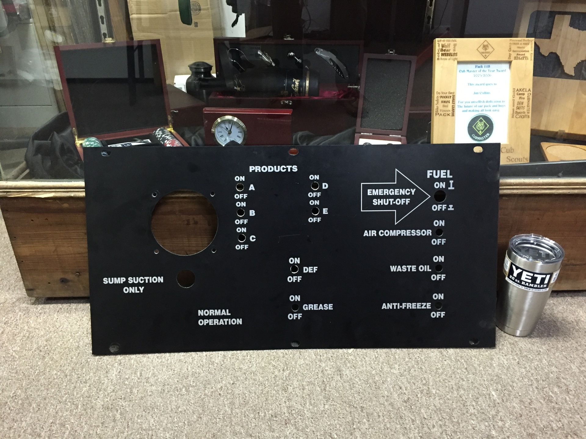 niece equipment switchboard buda IH35