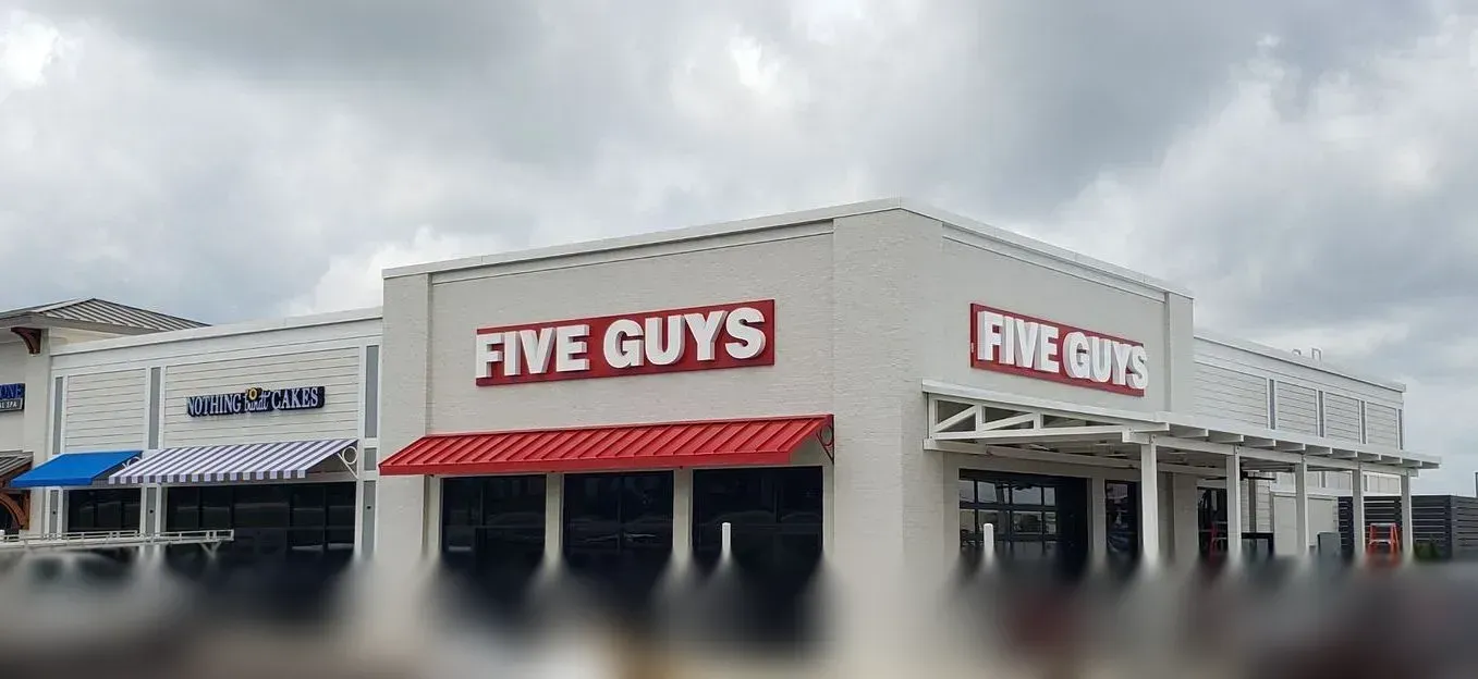 Five Guys — Decatur, AL — Evans Awnings