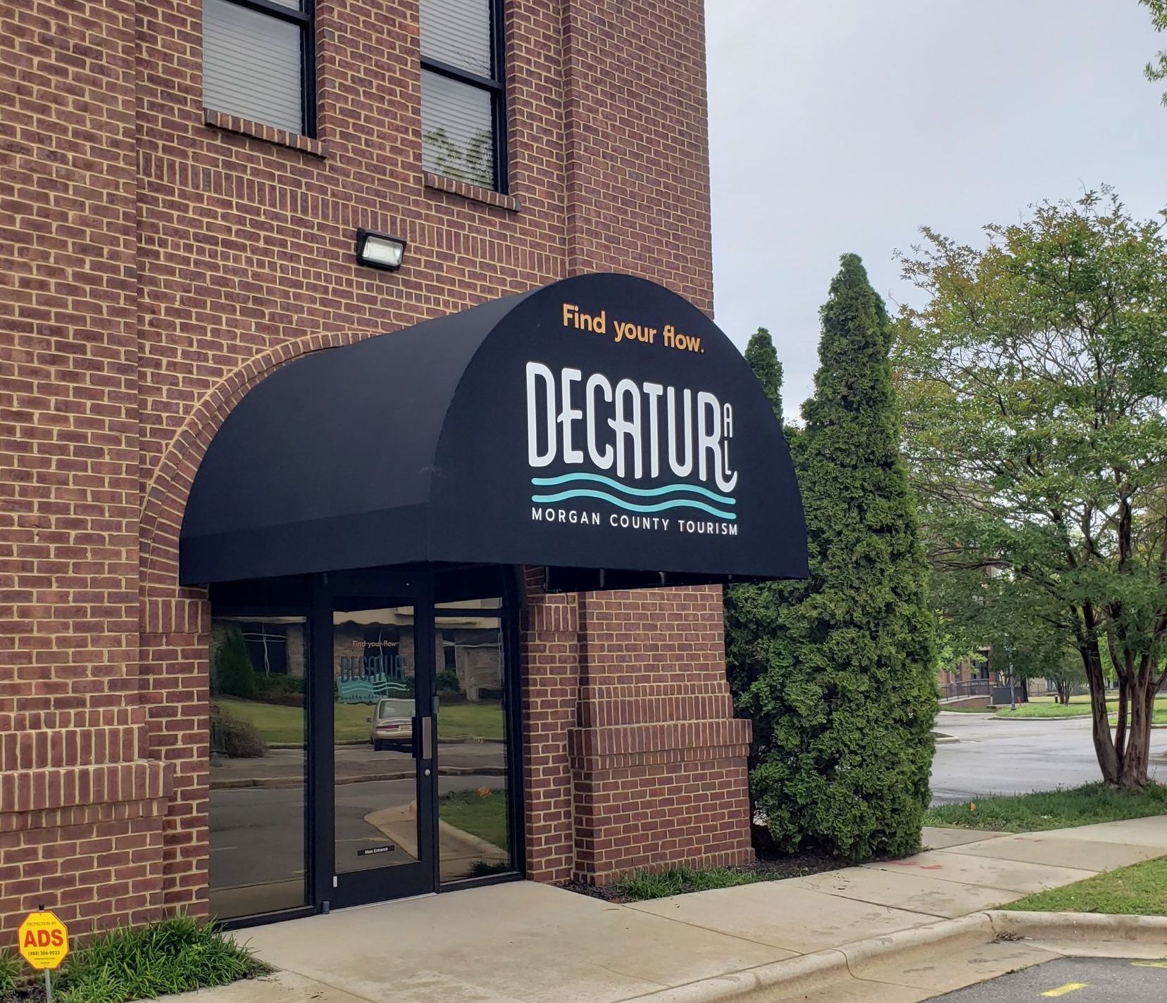 Quarter and Half Barrell — Decatur, AL — Evans Awnings