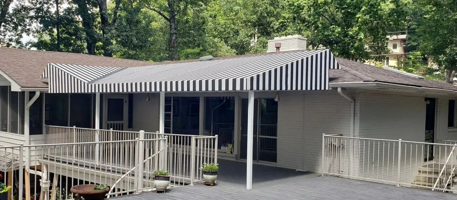 Matt Dodds Installed Awning — Decatur, AL — Evans Awnings