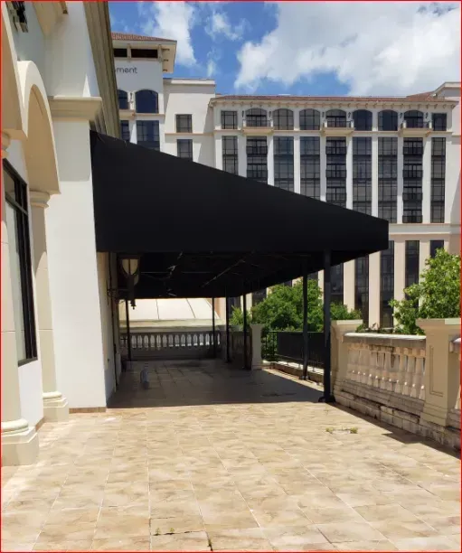 Melting Pot Slope — Decatur, AL — Evans Awnings