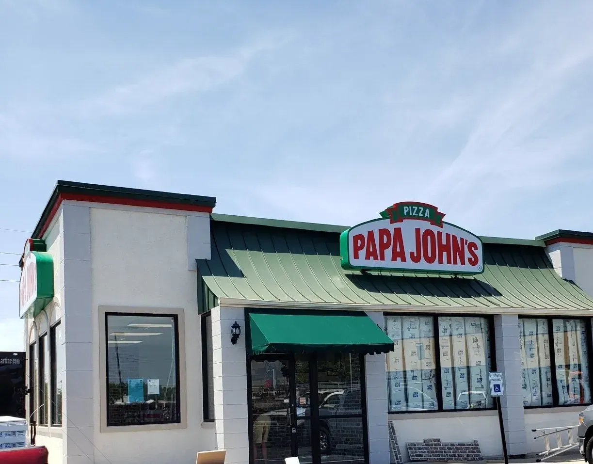 Papa Johns Green Slope — Decatur, AL — Evans Awnings