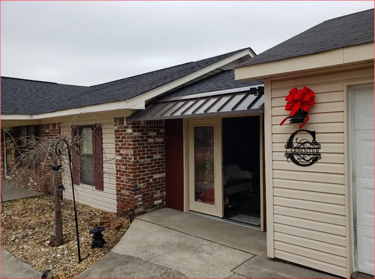 Carpenter Standing Seam Slope — Decatur, AL — Evans Awnings