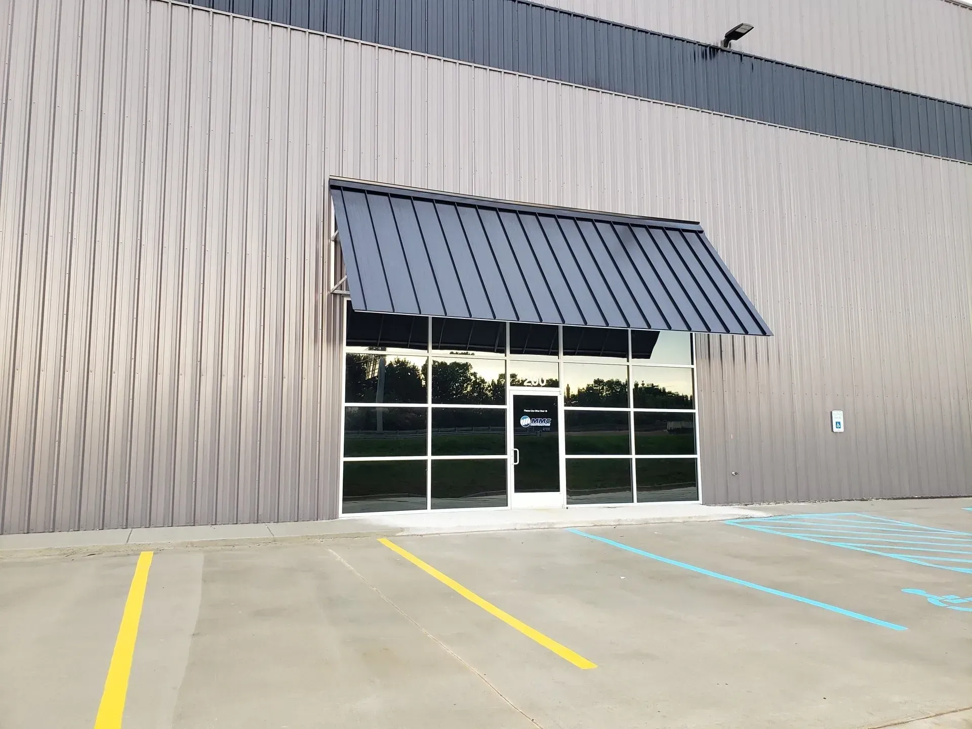 Standing Seam Open Ends — Decatur, AL — Evans Awnings