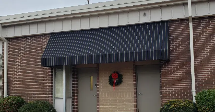 Black & White Stripe Slope — Decatur, AL — Evans Awnings