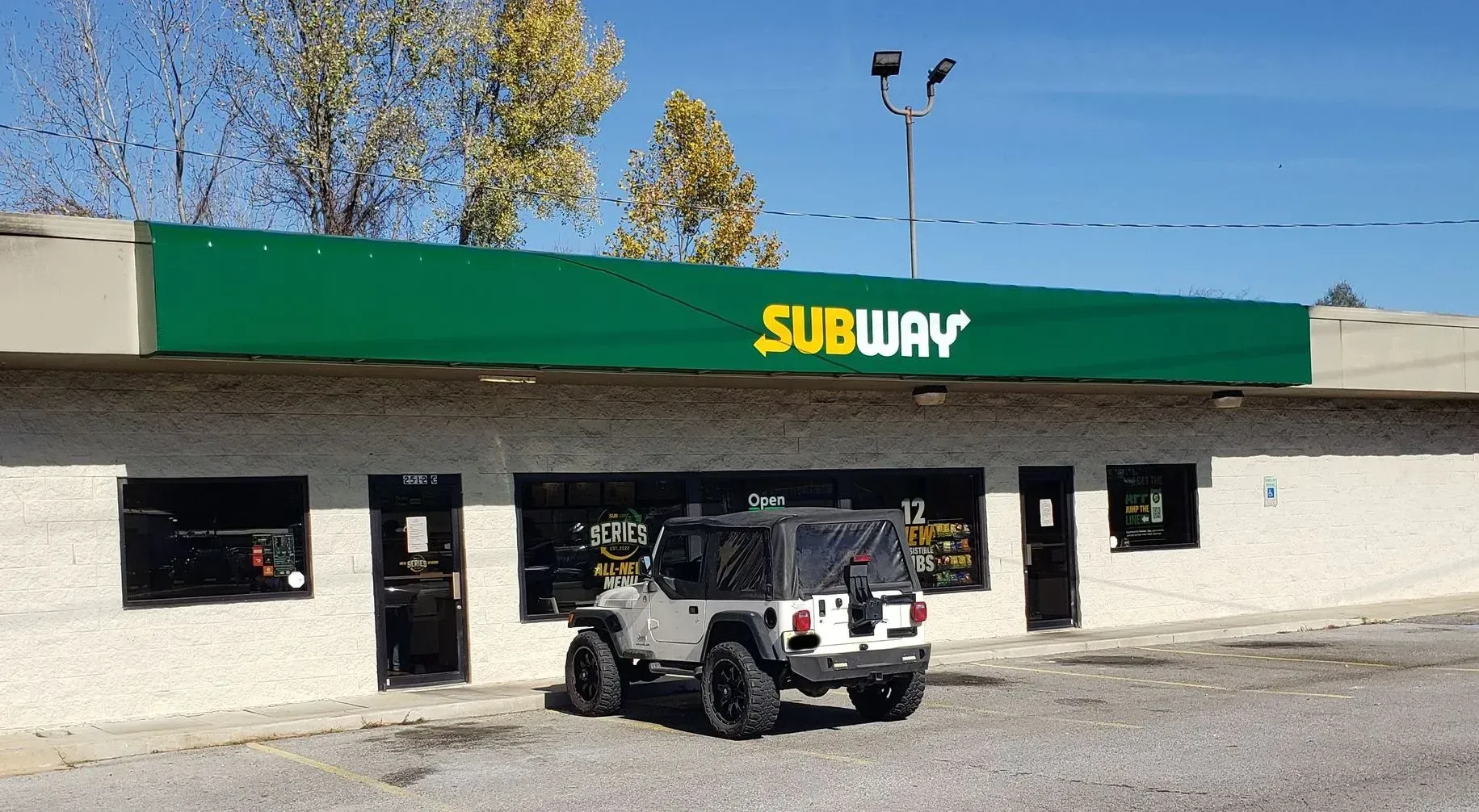 Subway Decatur — Decatur, AL — Evans Awnings