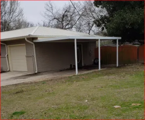 White Patio — Decatur, AL — Evans Awnings