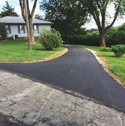 Residential Paving— Driveway Asphalt in Omaha, NE