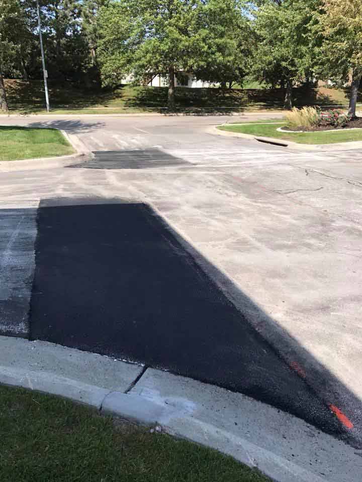 Residential Paving and Asphalt Sealing — Roadside Asphalt Sealing in Omaha, NE
