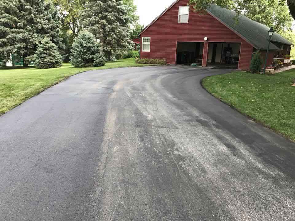 Asphalt Seal Coats — Paving Road Driveway in Omaha,  NE
