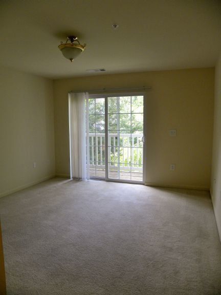 The Arbors Senior Apartments Bedroom