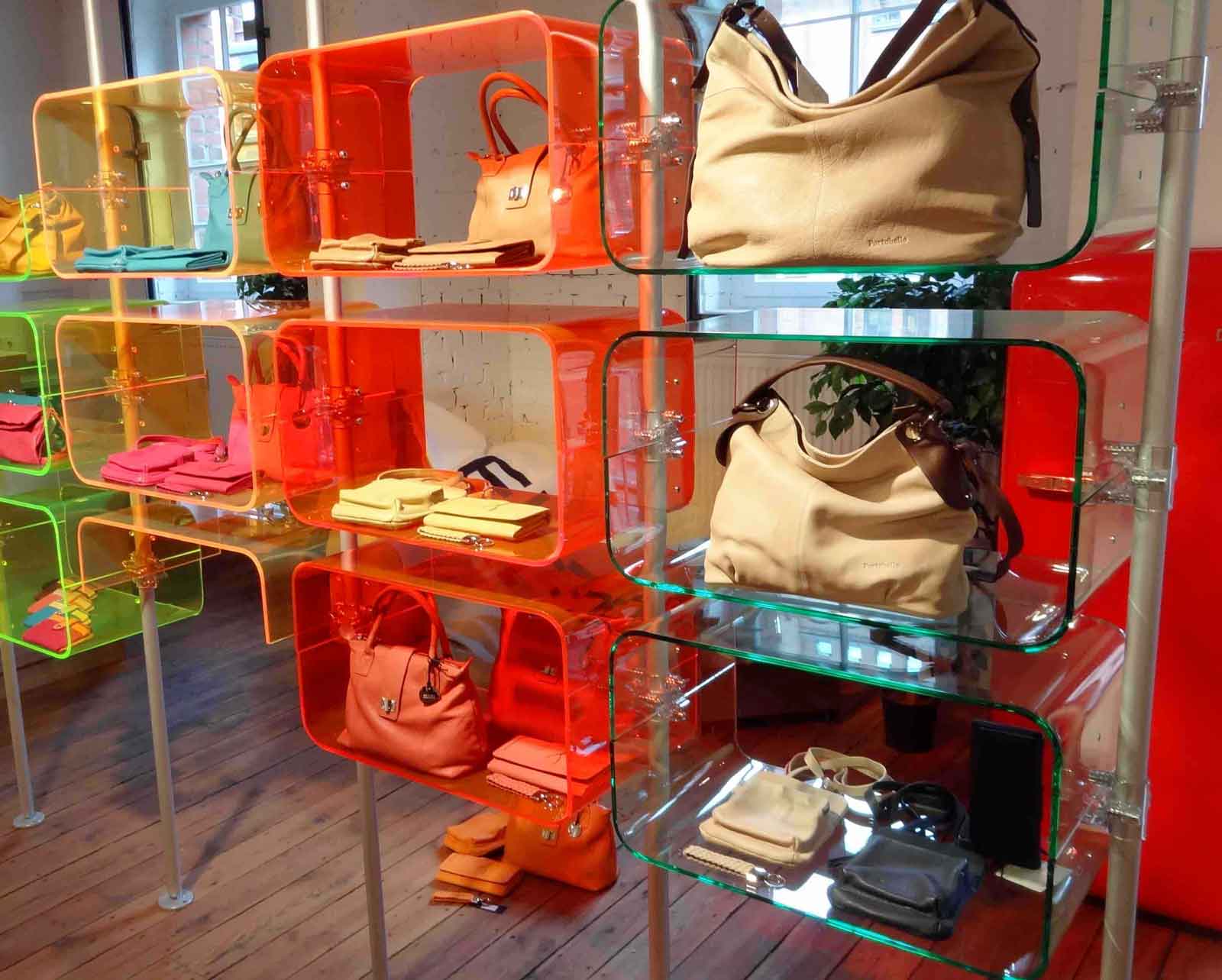 scaffalatura componibile per negozi