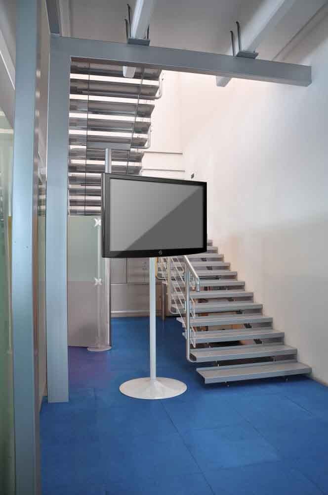 supporto per monitor  linea design colore bianco lucido