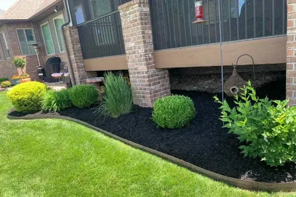 Custom landscape design and installation for Springfield, Missouri properties