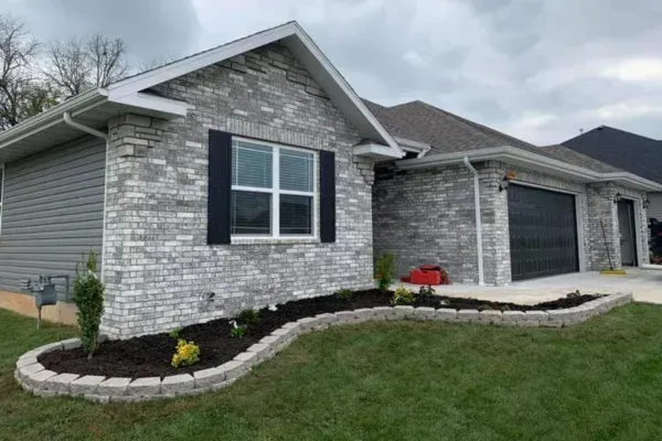 landscaping in buffalo mo