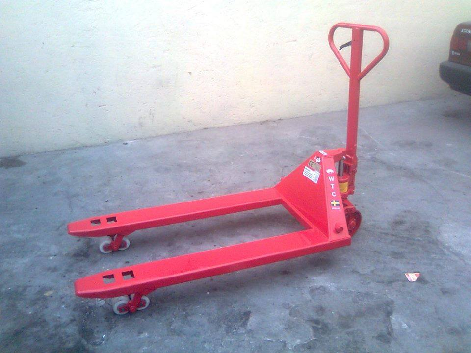 PATIN HIDRAULICO  MARCA WTC