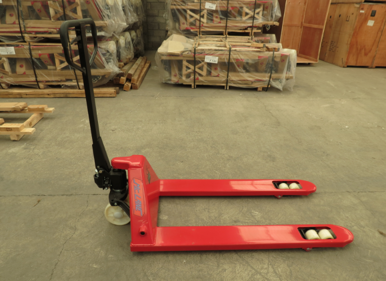 PATIN HIDRAULICO  MARCA  MCLANE