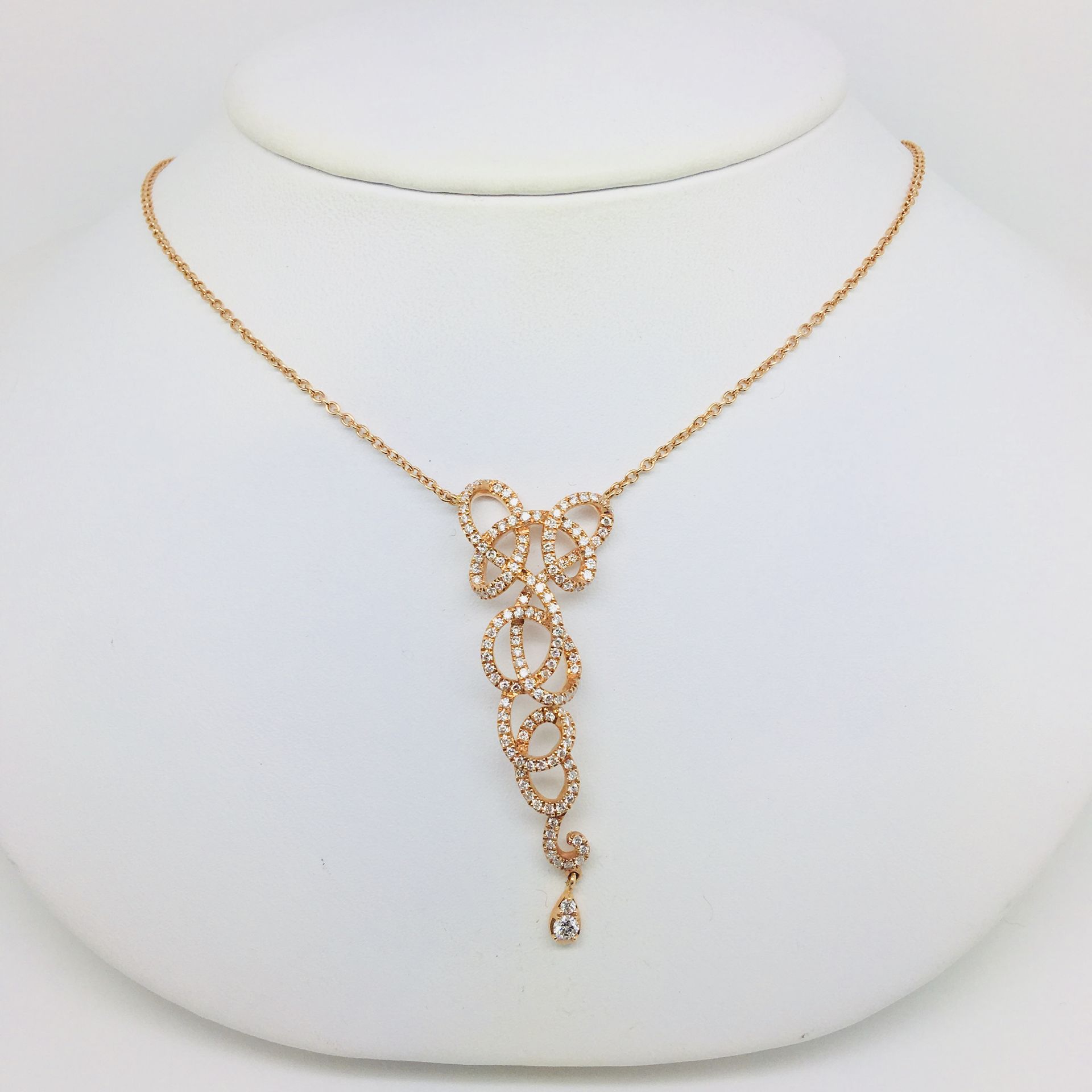 Silver necklace - Sagamore Hills, OH - Wills Jewelers Inc