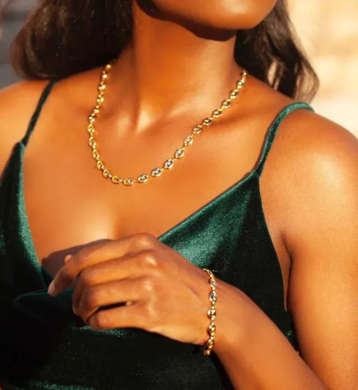 LOLA ADE - AFROBIZ MARKETPLACE