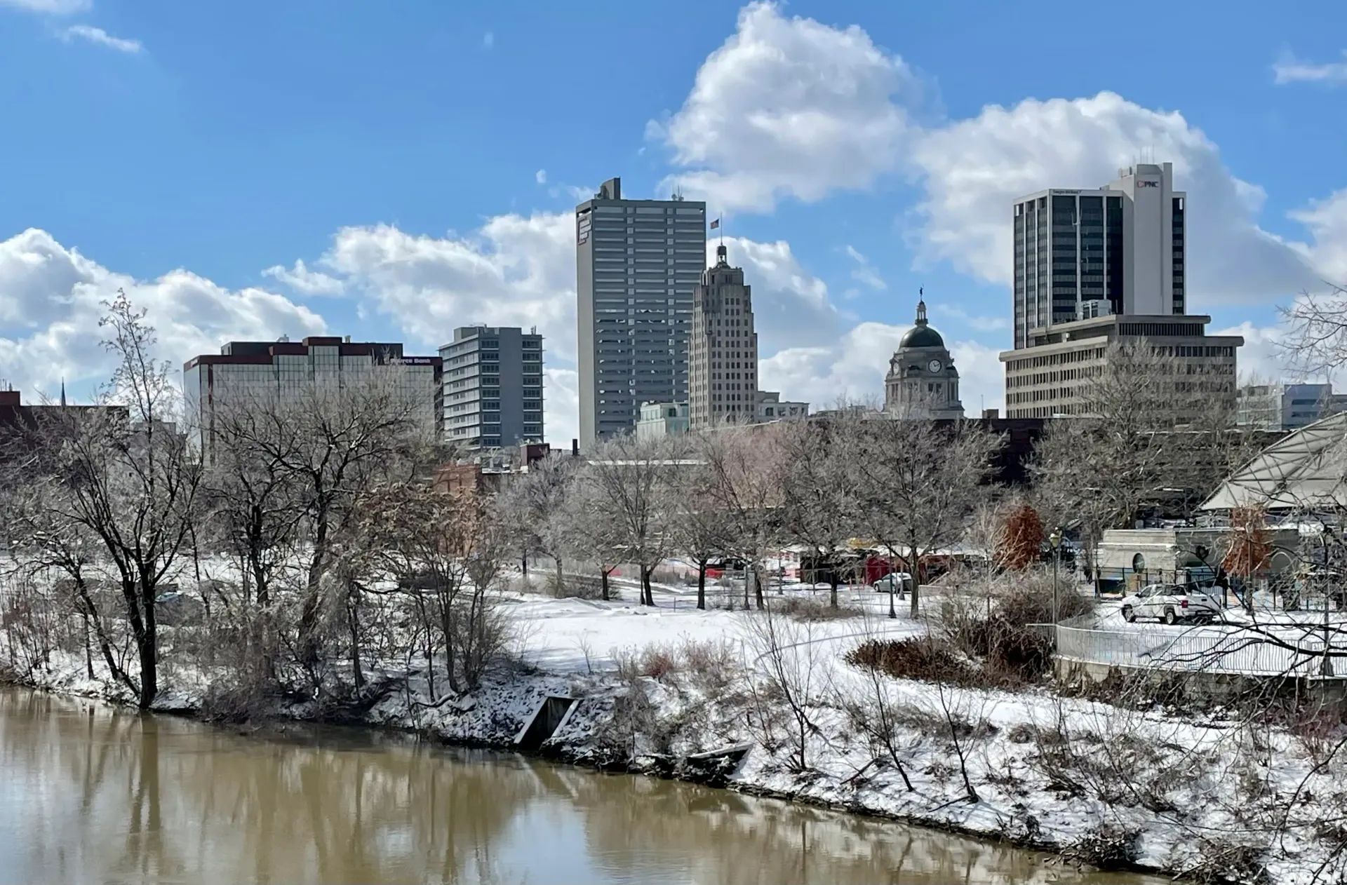 Black Owned Businesses & Black Entrepreneurs in Fort Wayne IN